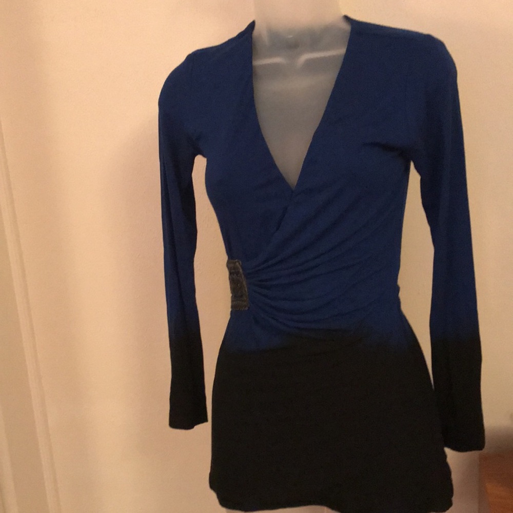 Sky long sleeve top